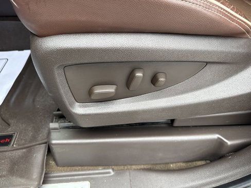 Used 2016 Chevrolet Silverado 1500 High Country w/ High Country Premium Package image 17