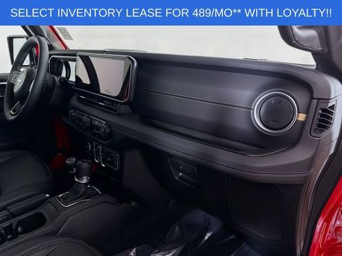 New 2025 Jeep Gladiator Sport image 28