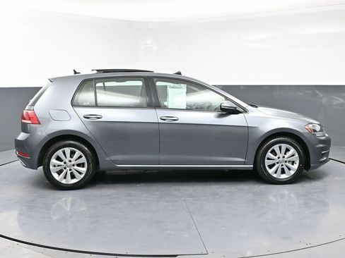 Used 2021 Volkswagen Golf 4-Door image 8