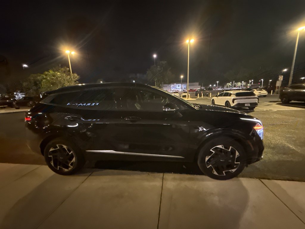Used 2023 Kia Sportage SX AWD/4WD image 4
