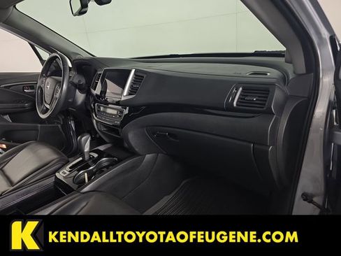 Used 2017 Honda Ridgeline RTL-E image 23