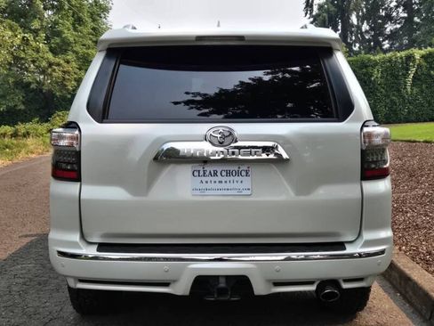 Used 2018 Toyota 4Runner Limited AWD/4WD image 6