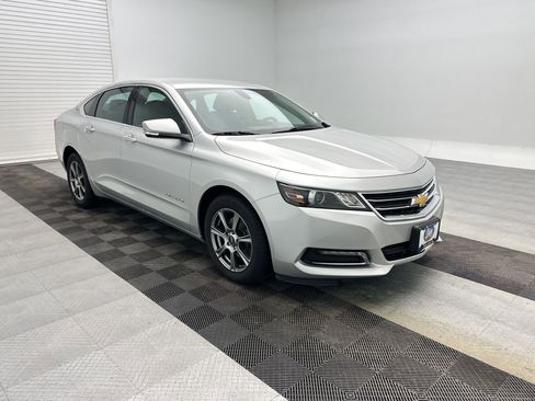 Used 2019 Chevrolet Impala LT image 7
