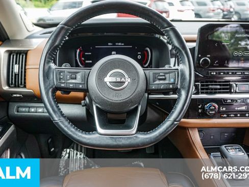 Used 2023 Nissan Pathfinder Platinum w/ Cargo Package FWD image 29