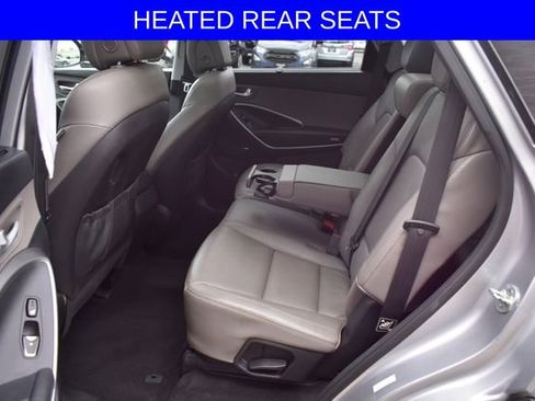 Used 2016 Hyundai Santa Fe SE w/ Option Group 03 AWD/4WD image 7
