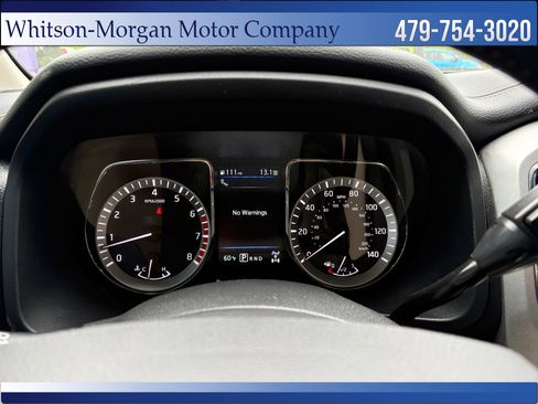 Used 2019 Nissan Titan PRO-4X w/ Pro-4x Convenience Package AWD/4WD image 18