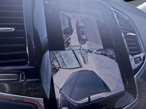 Certified 2025 Volvo XC90 B6 Plus AWD/4WD image 34