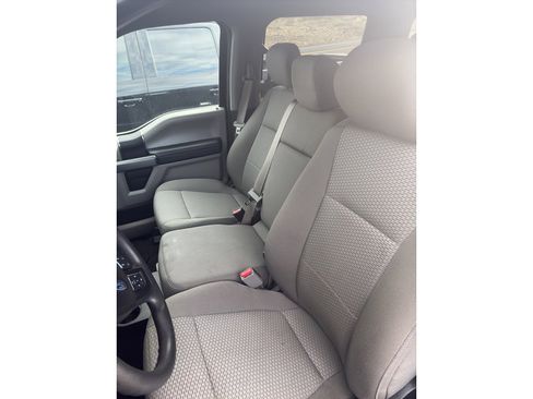 Used 2017 Ford F250 XLT w/ Camper Package image 9