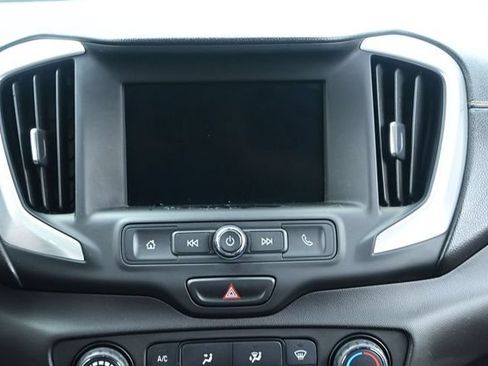 Used 2020 GMC Terrain SLE w/ Elevation Edition FWD image 25