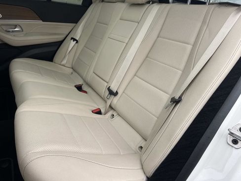 Certified 2022 Mercedes-Benz GLE 350 image 18