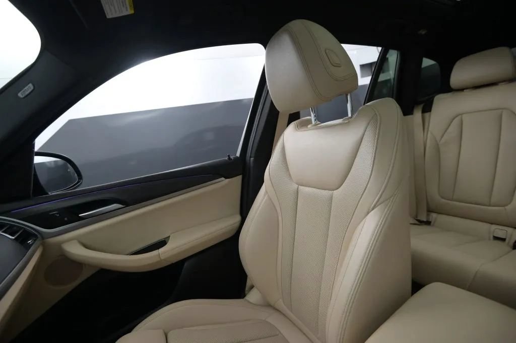Used 2022 BMW X3 xDrive30i w/ M Sport Package AWD/4WD image 28