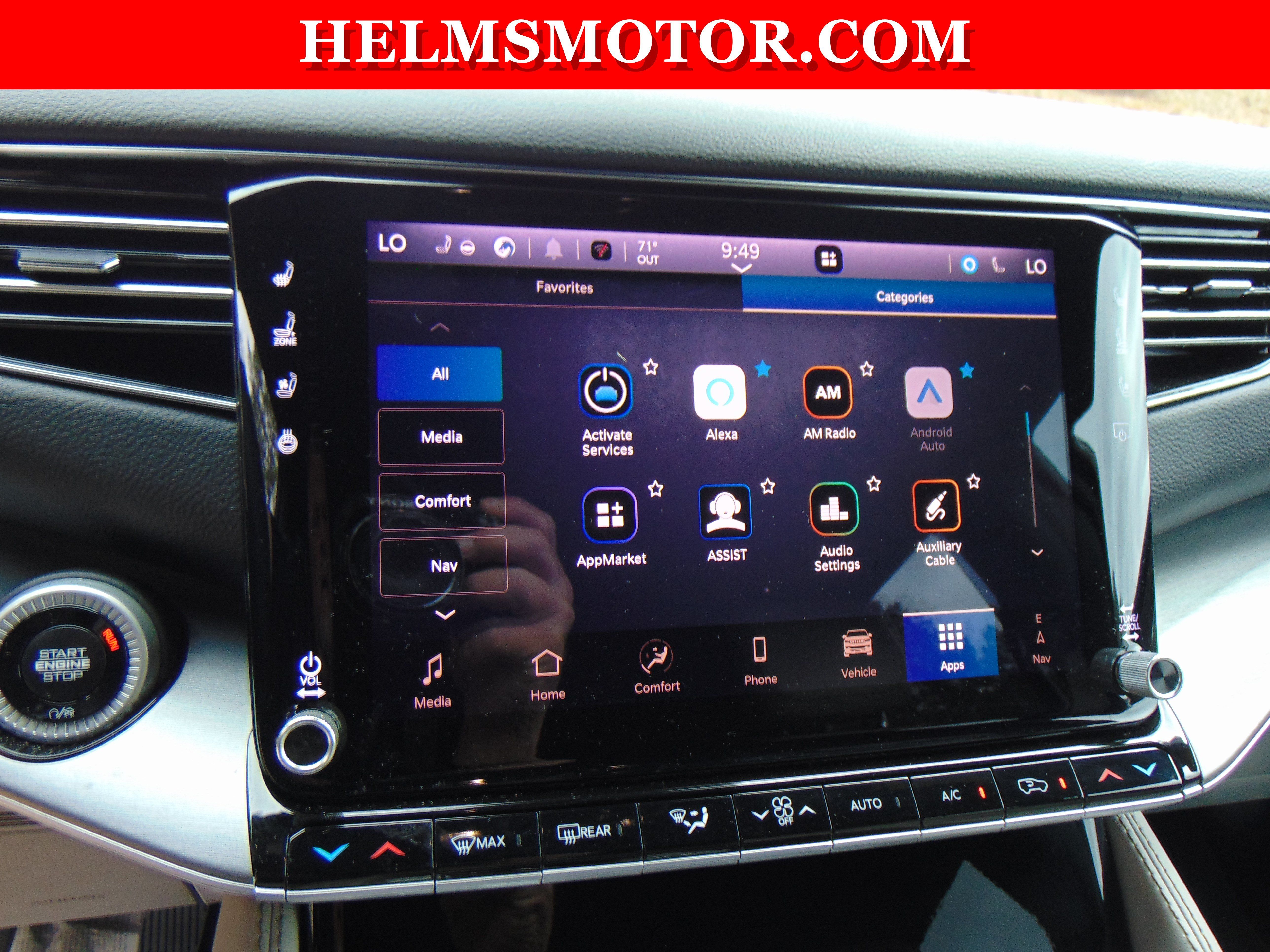 Used 2025 Jeep Wagoneer 4WD image 38