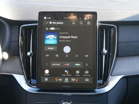 New 2026 Volvo XC90 B6 Ultra w/ Lounge Package image 8