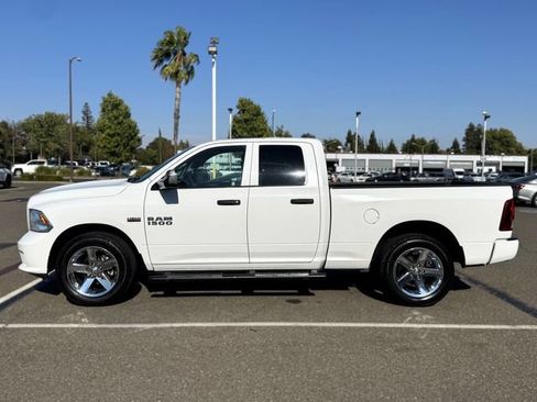 Used 2017 RAM 1500 Express w/ Express Value Package RWD image 7