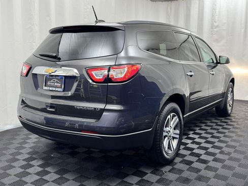 Used 2016 Chevrolet Traverse LT image 8