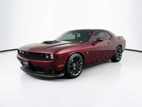 Used 2023 Dodge Challenger R/T Scat Pack w/ Plus Package RWD image 3