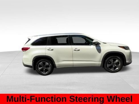 Used 2019 Toyota Highlander Limited Platinum AWD/4WD image 9