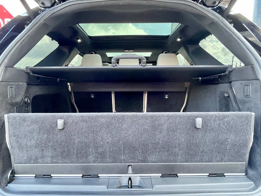 Used 2017 Land Rover Discovery SE AWD/4WD image 20
