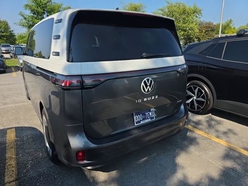 Used 2025 Volkswagen ID. Buzz Pro S Plus AWD/4WD image 5