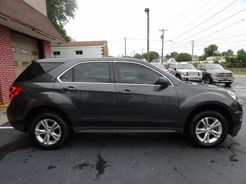 Used 2017 Chevrolet Equinox LS FWD image 7