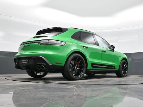 New 2026 Porsche Macan GTS image 37