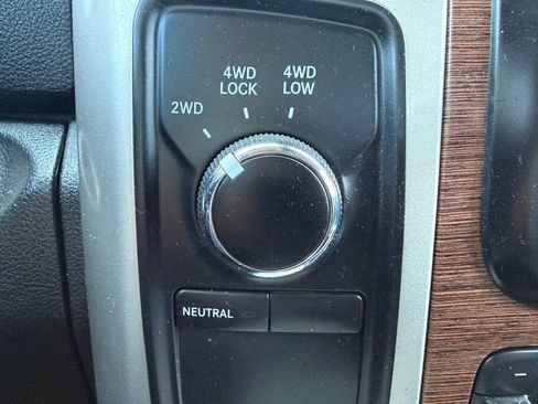 Used 2018 RAM 3500 Laramie AWD/4WD image 12