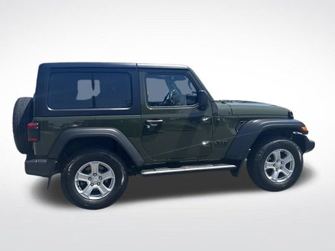 Used 2023 Jeep Wrangler Sport AWD/4WD image 8