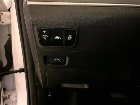 Used 2022 Kia K5 GT-Line w/ GT-Line FWD Premium Package image 34