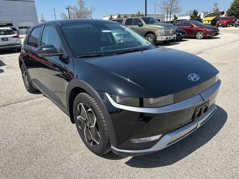 Used 2024 Hyundai Ioniq 5 SEL image 4