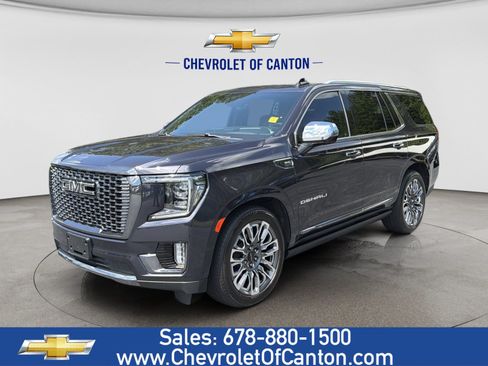 Used 2023 GMC Yukon Denali Ultimate AWD/4WD image 1