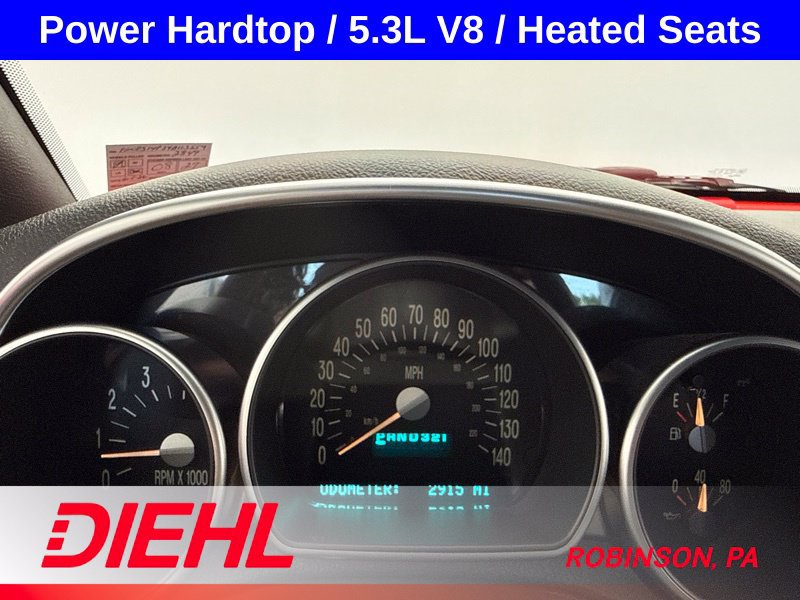 Used 2004 Chevrolet SSR w/ Preferred Equipment Group RWD image 28