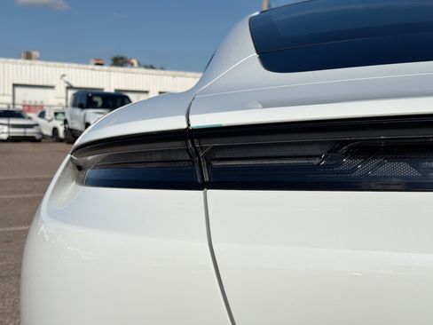 Used 2022 Porsche Taycan Turbo S image 10