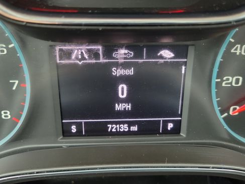 Used 2018 Chevrolet Cruze LT FWD image 23