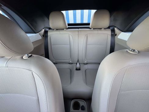 Used 2015 Volkswagen Beetle 1.8T image 16