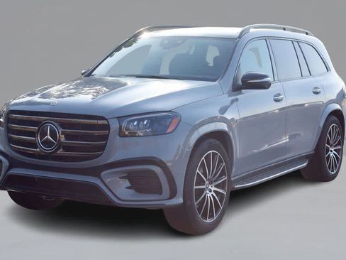 New 2026 Mercedes-Benz GLS 580 4MATIC image 1