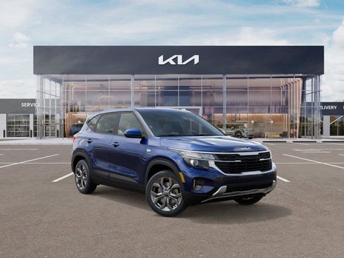 New 2026 Kia Seltos LX AWD/4WD image 8