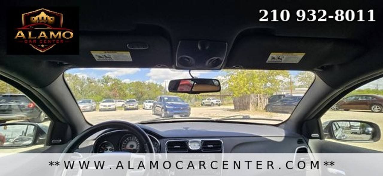 Used 2013 Chrysler 200 Limited FWD image 39