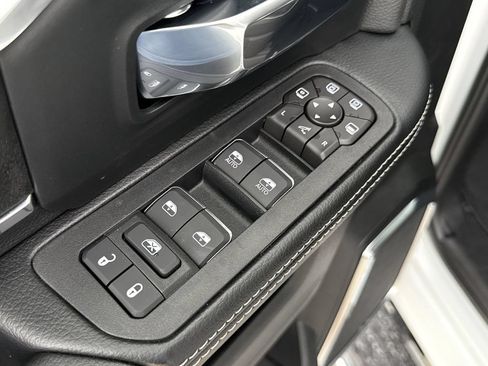 New 2026 RAM 3500 Laramie w/ Max Tow Package AWD/4WD image 12