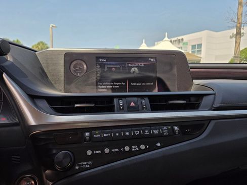 Used 2020 Lexus ES 350 w/ Premium Package FWD image 12