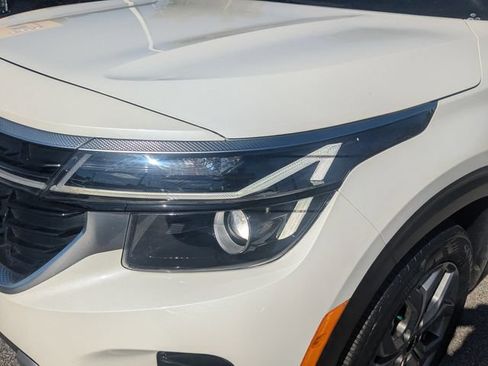 Certified 2024 Kia Seltos S FWD image 10