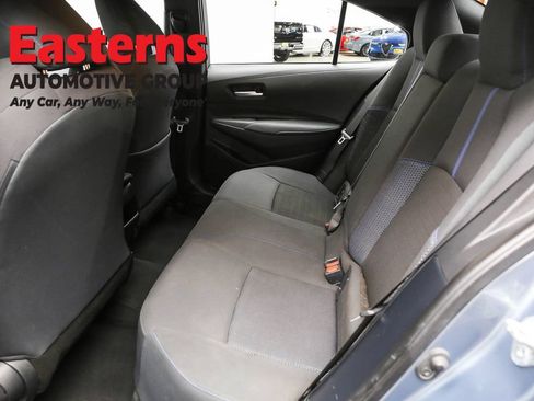 Used 2021 Toyota Corolla SE w/ SE Premium Package FWD image 21