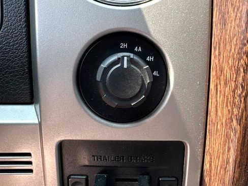 Used 2014 Ford F150 Lariat w/ Equipment Group 501A Mid image 17