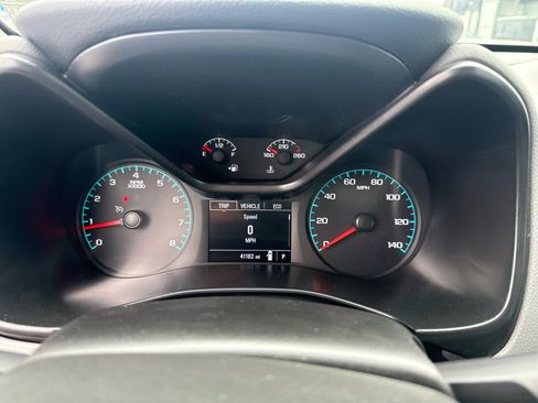 Used 2022 GMC Canyon Elevation Standard w/ Convenience Package AWD/4WD image 16