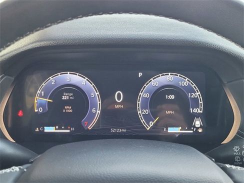 Certified 2023 Jeep Grand Cherokee Altitude image 8