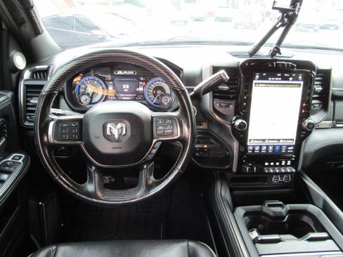 Used 2021 RAM 3500 Limited AWD/4WD image 5