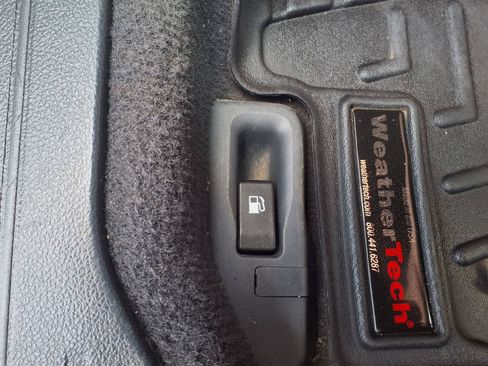 Used 2015 Subaru Legacy 2.5i Premium w/ Protection Package #1 AWD/4WD image 19