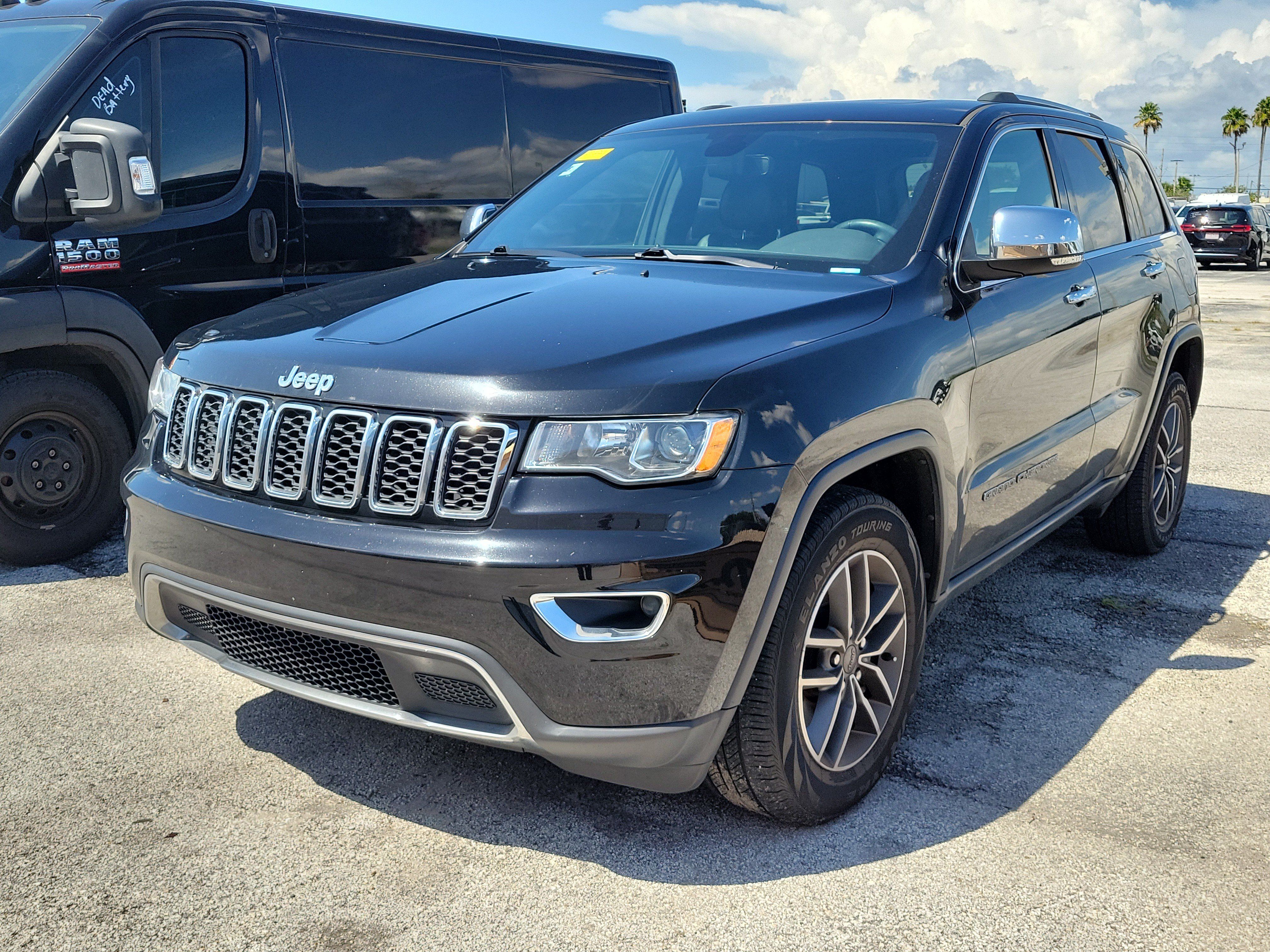 Used 2021 Jeep Grand Cherokee Limited RWD image 3
