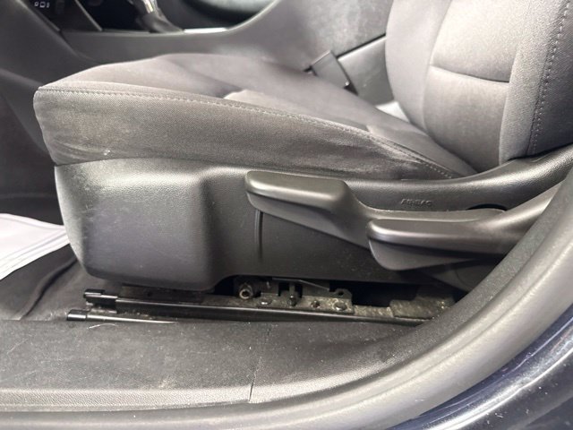 Used 2022 Chevrolet Malibu LS FWD image 14