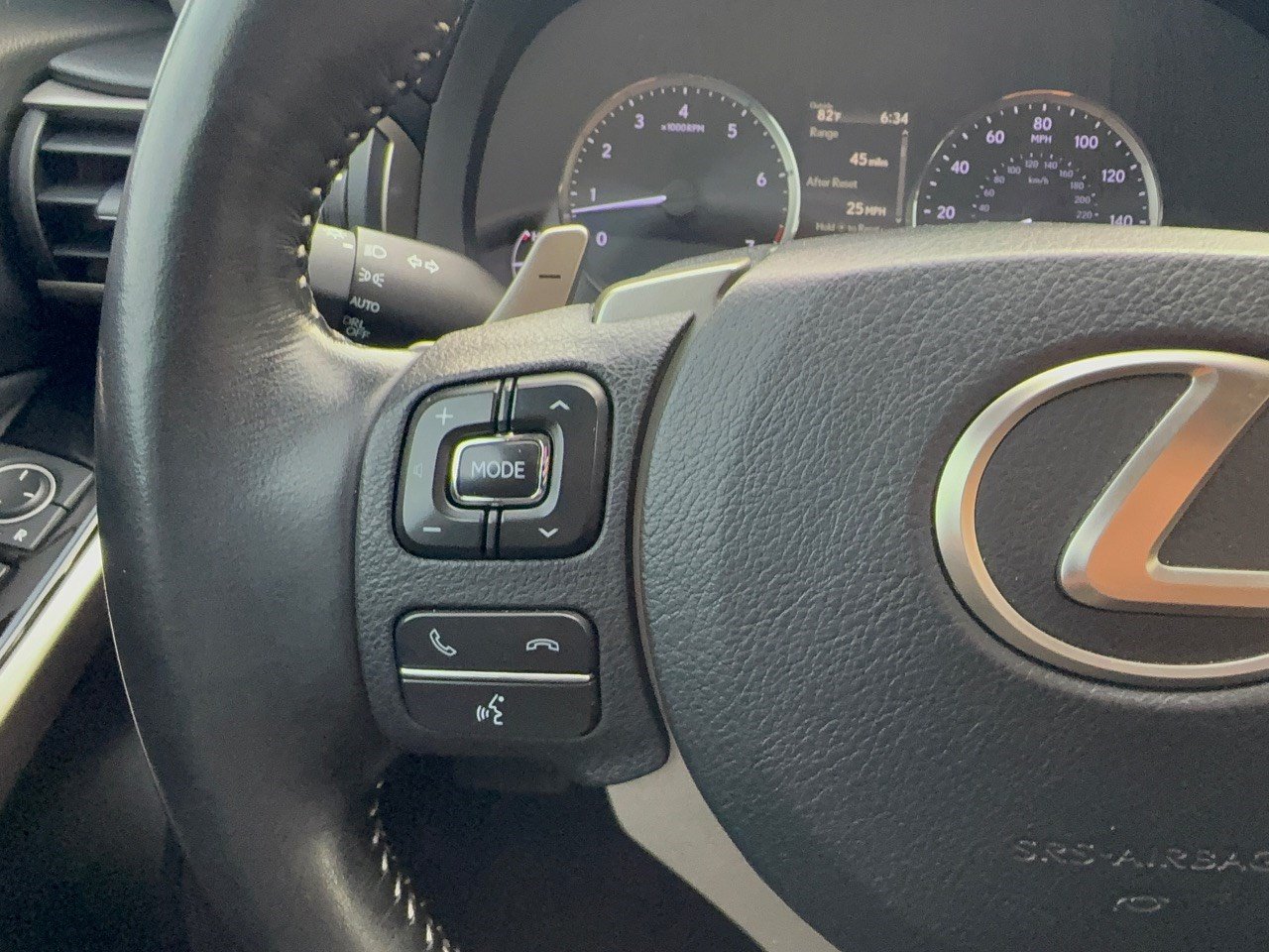 Used 2017 Lexus IS 300 AWD w/ Premium Package image 18
