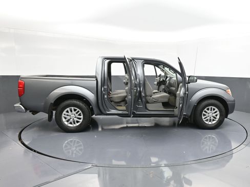 Used 2017 Nissan Frontier SV w/ SV Value Truck Package image 36